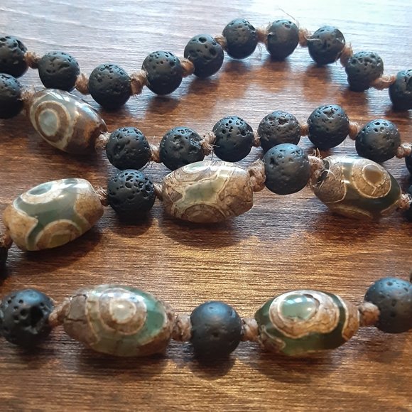 AWESOME- Bloodstone/ DZI Agate/ Black Lava Stone/ Hemp- Knotted Necklace - Picture 4 of 9